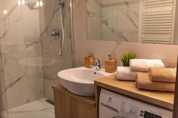 Фото номера Апартаменты с душем Апартаменты Apartament Willa Port Zacisze г. Оструда 20