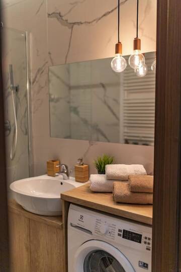 Фото номера Апартаменты с душем Апартаменты Apartament Willa Port Zacisze г. Оструда 21