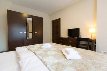 Фото номера Апартаменты с видом на озеро Апартаменты Rezydencje Willa Port Apartamenty Antinori г. Оструда 14