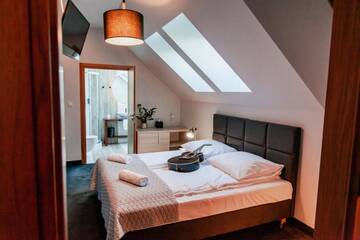 Фото номера Апартаменты с террасой Апарт-отели Natural Hotel - Ekologiczny Hotel z Plażą Na Wyspie г. Оструда 4